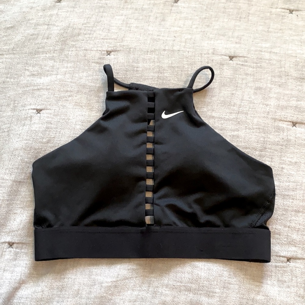 Nike sport bra size s